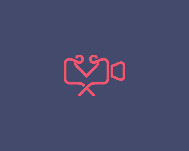 Modern Camera Heart Logo