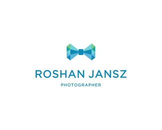 Roshan logo. Free logo maker.