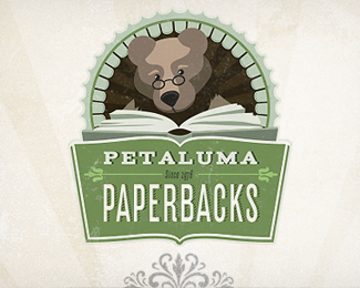 Petaluma Paperbacks book store
