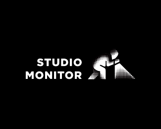 Studio Monitor